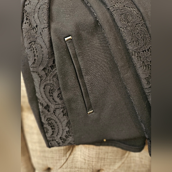 Chico's Juliet Lace Ankle Pants - Size 12 - Picture 3 of 7